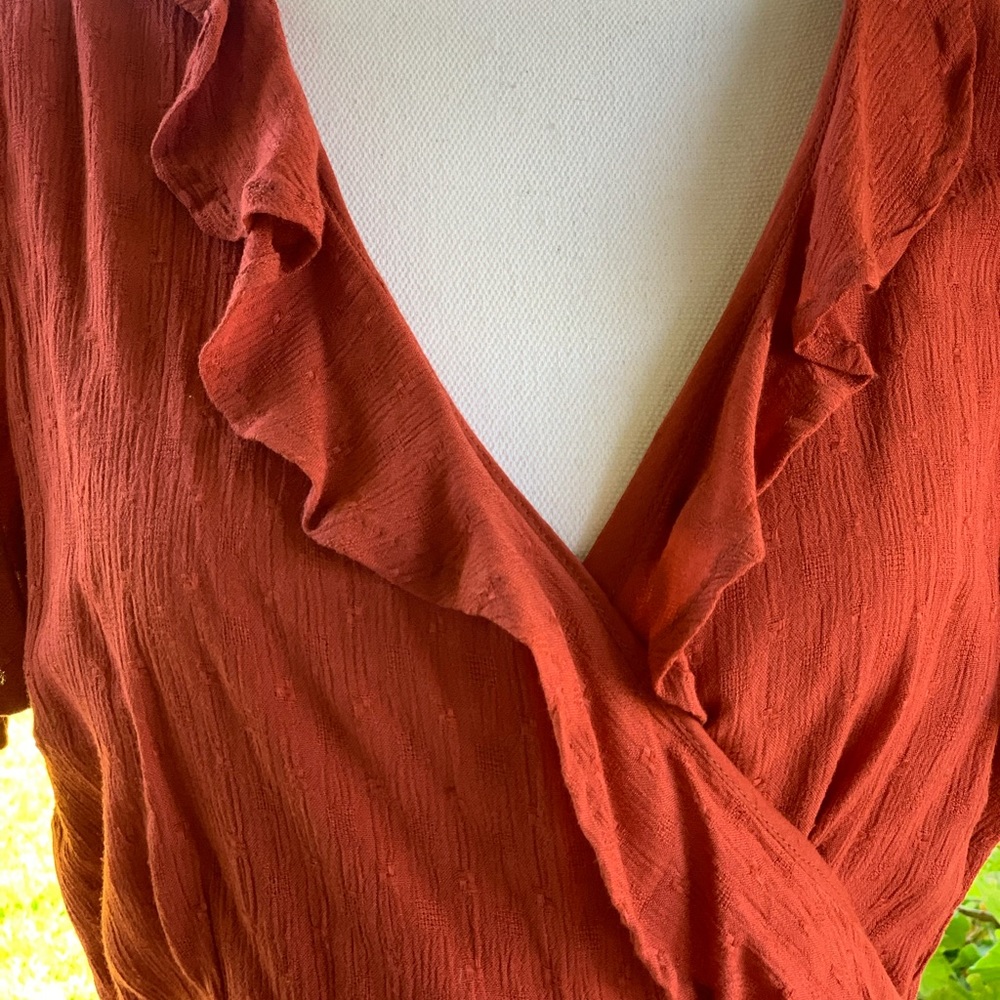 Dress - Picture 3 of 7